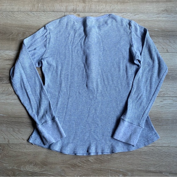 Patagonia Henley long sleeve waffle knit grey medium - Picture 2 of 4